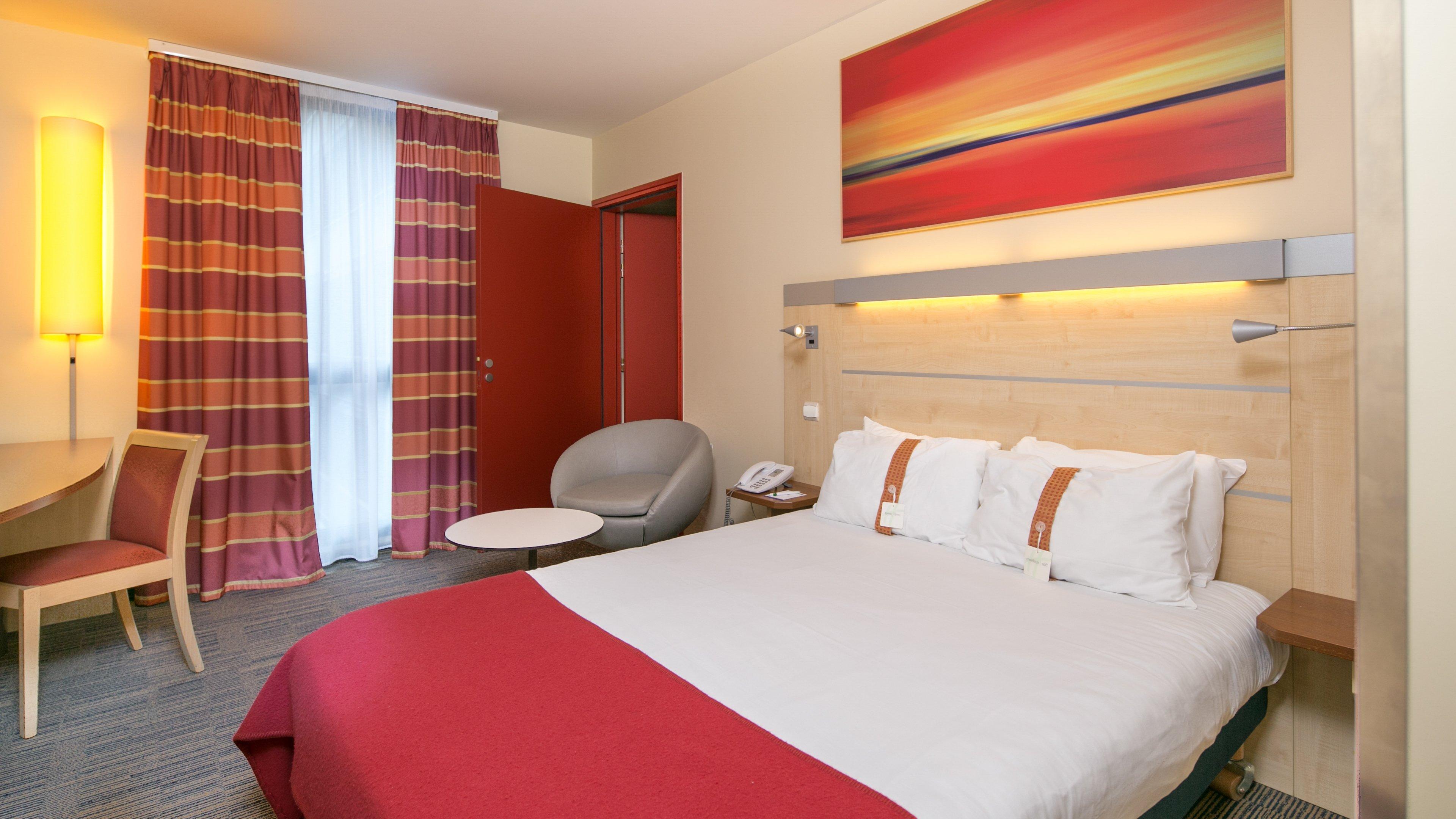 HOTEL HOLIDAY INN EXPRESS SAINT-NAZAIRE SAINT-NAZAIRE (LOIRE-ATLANTIQUE) 3*  (France) - from US$ 83 | BOOKED